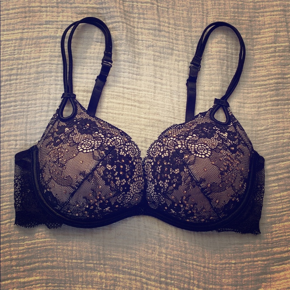 Victoria Secret bra